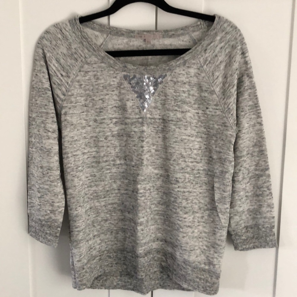 Gap sweater